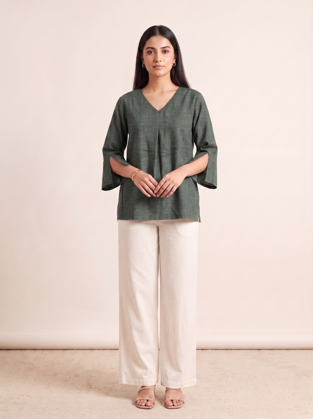 Lily Bell Sleeved Top