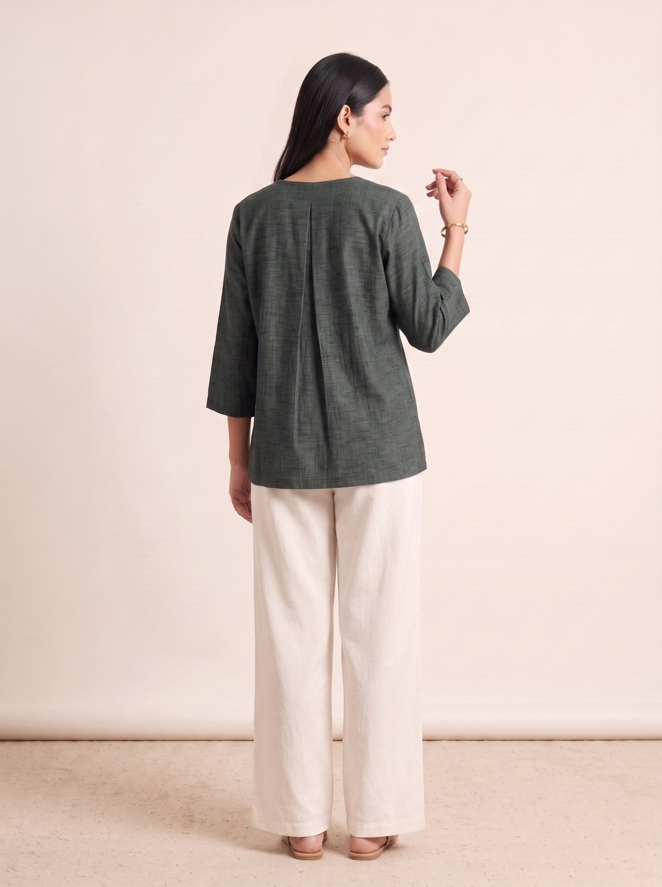 Lily Bell Sleeved Top